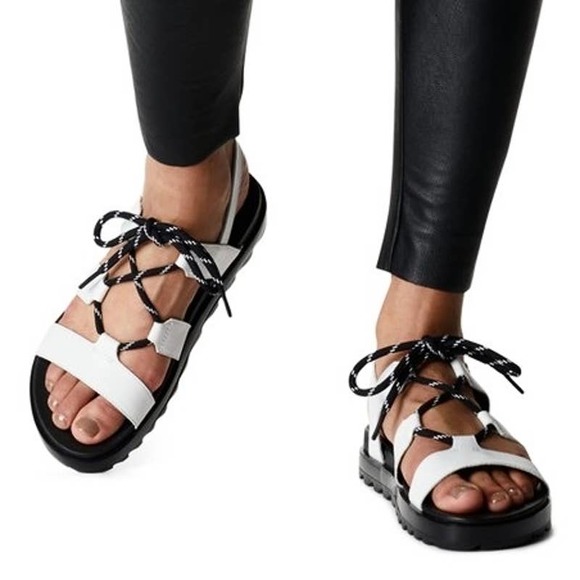 NIB Sorel Roaming Lace 8.5 Slingback Gladiator Flat Leather Sandals White Black - Picture 3 of 12